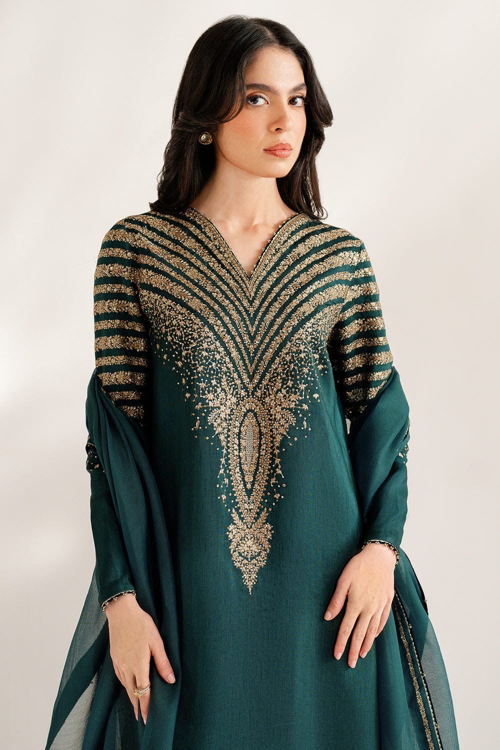 JAZMIN EMBROIDERD LAWN UNSTICH 3PC (GREEN)