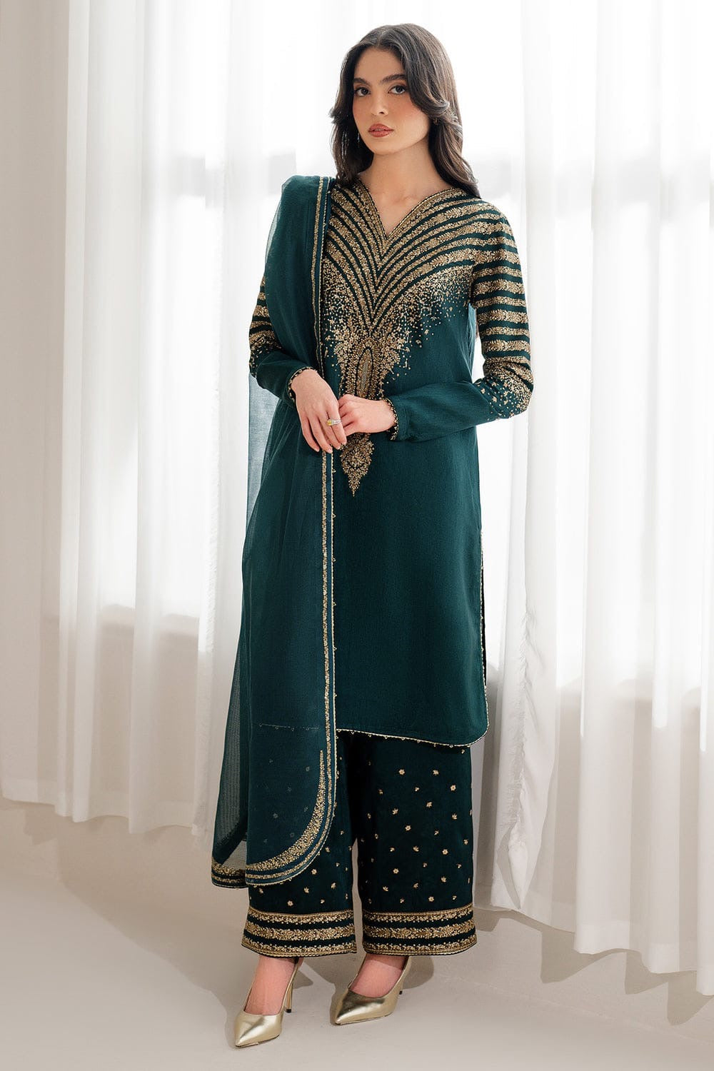 JAZMIN EMBROIDERD LAWN UNSTICH 3PC (GREEN)