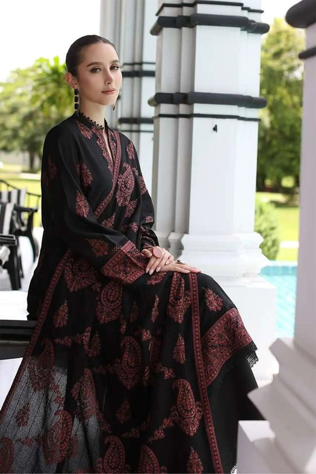 MOST DEMANDING ARTICAL BAREEZE EMBROIDERD LAWN UNSTICH 3PC (WA-630)