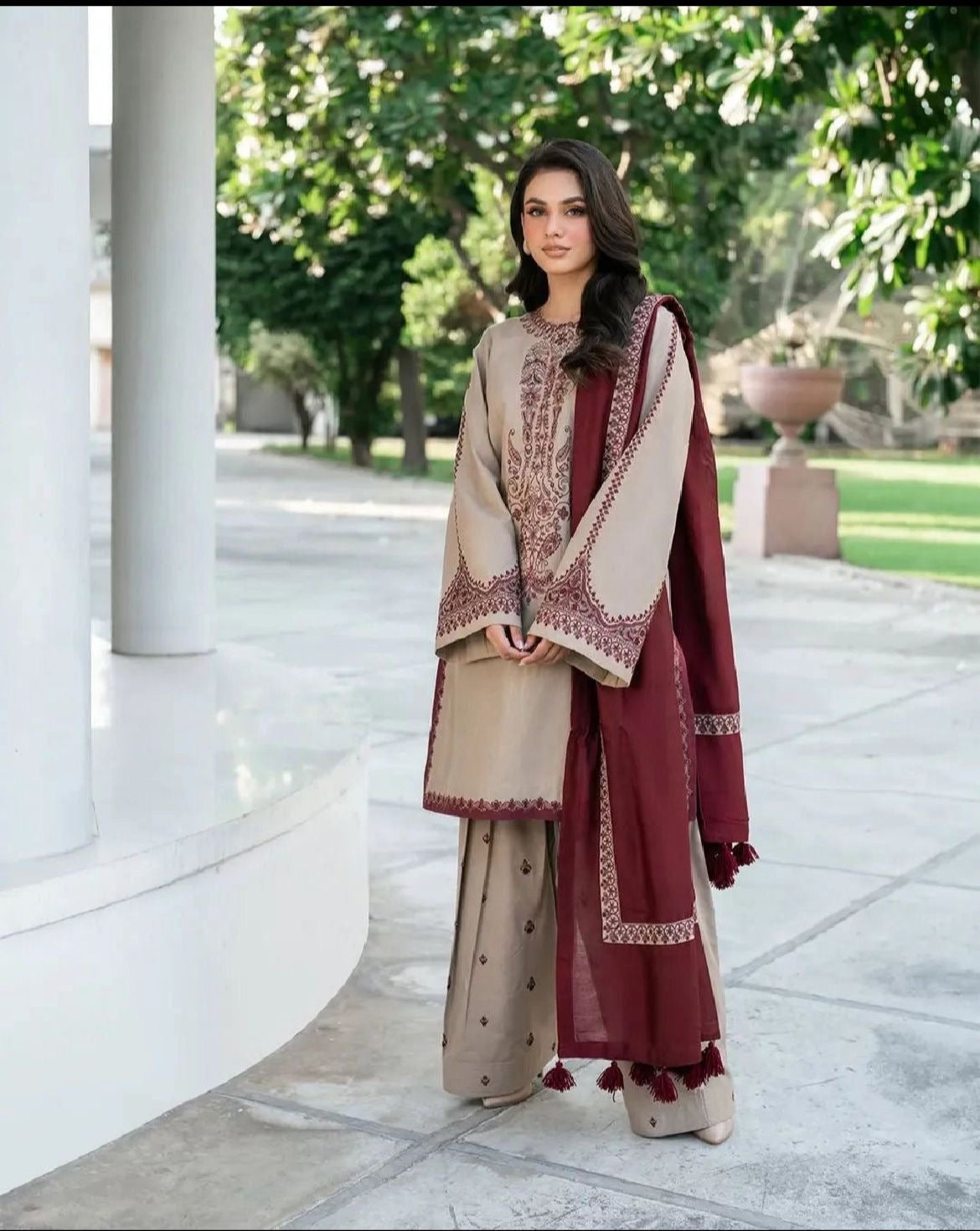 BAROUQE EMBROIDERD UNSTICH LAWN 3PC (WA-4487)