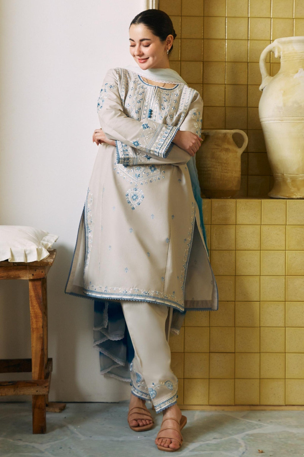 BANO BY ZARA SHAH JAHAN DHANAK EMBROIDERD UNSTICH 3PC (WA-255)