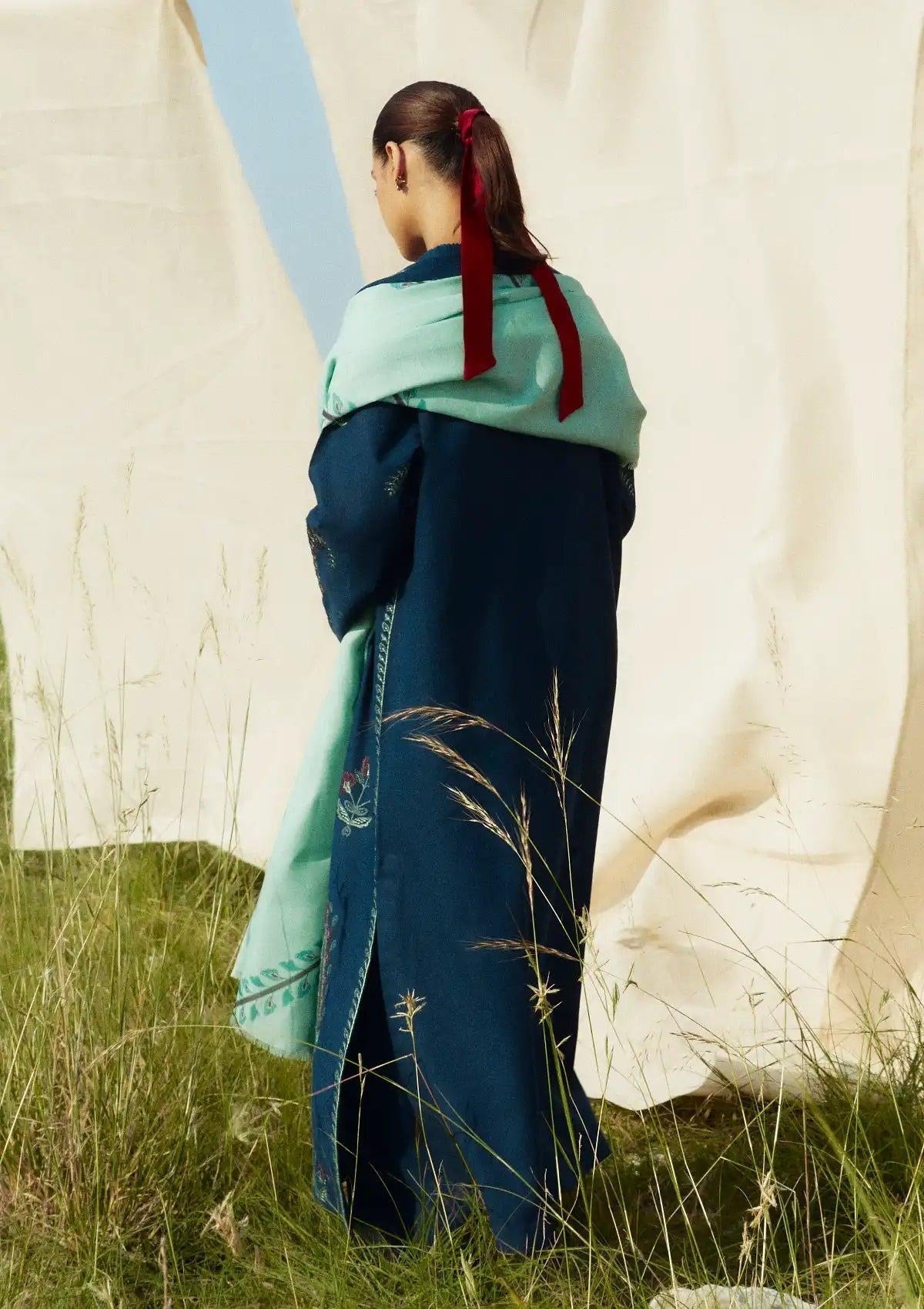 Heavy Embroidered Lawn 3pc