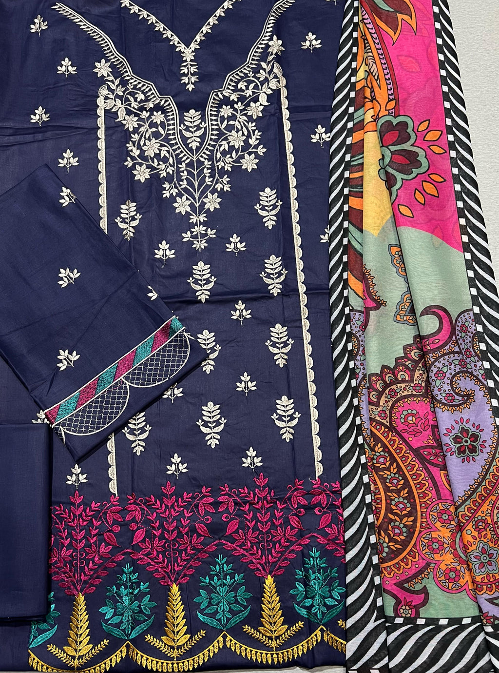 TAHIRA BY ZARA SHAHJAHAN LAWN 3pc