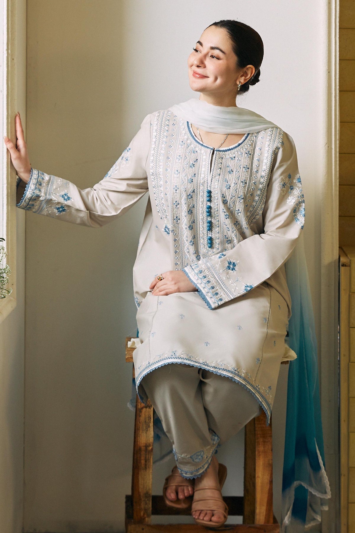 BANO BY ZARA SHAH JAHAN DHANAK EMBROIDERD UNSTICH 3PC (WA-255)
